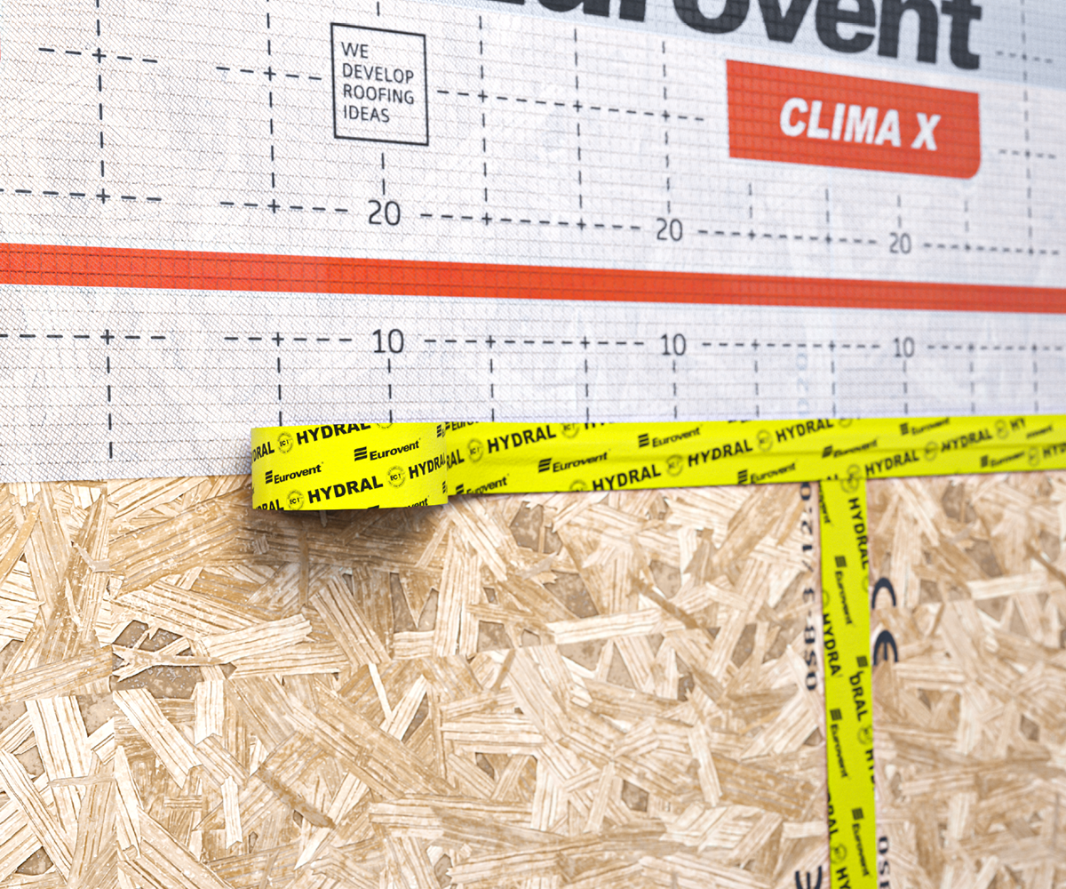 klejenie-szczelin-fug-plyty-osb-laczenie-zakladu-membrany-paroizolacyjnej