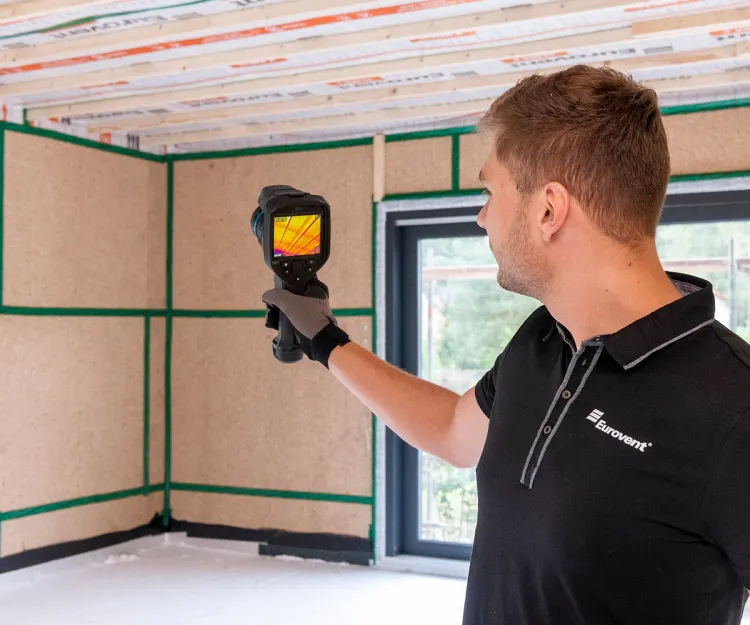 badanie-mostkow-termicznych-eurovent-blower-door-test