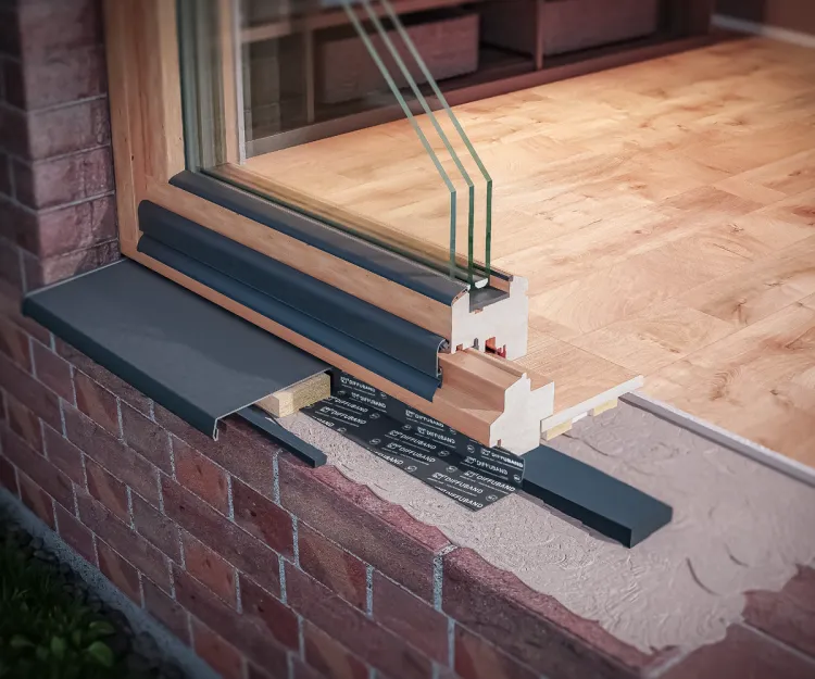 Eurovent® COMPRE 3W - połączenie dolne, ściana z wegarkiem