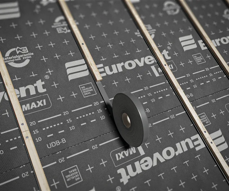 Eurovent® PUR - montaz lat dachowych