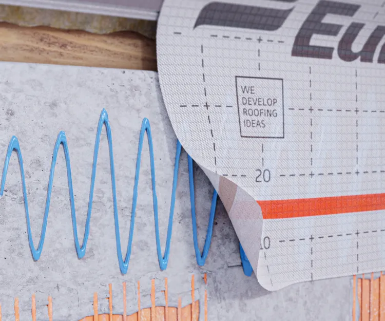 Eurovent® MULTI - klejenie-membrany-do-betonu-masa-uszczelniajaca