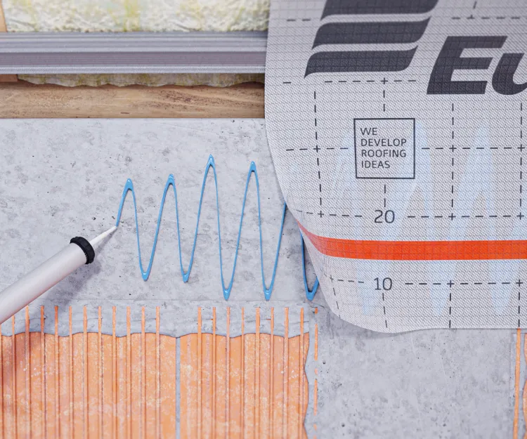 klejenie-membrany-do-sciany-kolankowej-masa-uszczelniajaca-eurovent-multi-tube