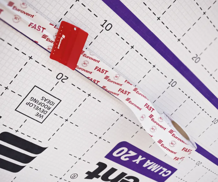 Eurovent® FAST - klejenie-zakladow-membrany-paroizolacyjnej