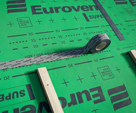 Eurovent® TOPBAND - montaz, klejenie zakladu mmbrany dachowej