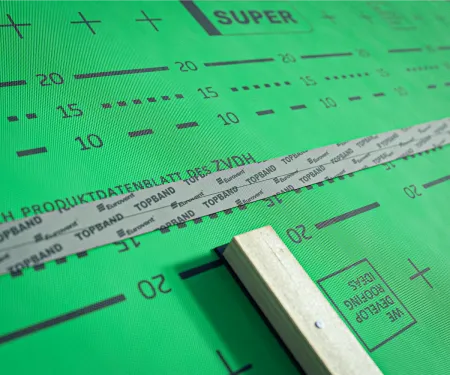 Eurovent® TOPBAND - montaz, klejenie zakladu mmbrany dachowej