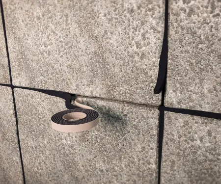 uszczelnianie-fug-elewacja-tasma-rozprezna-eurovent-compre-montaz